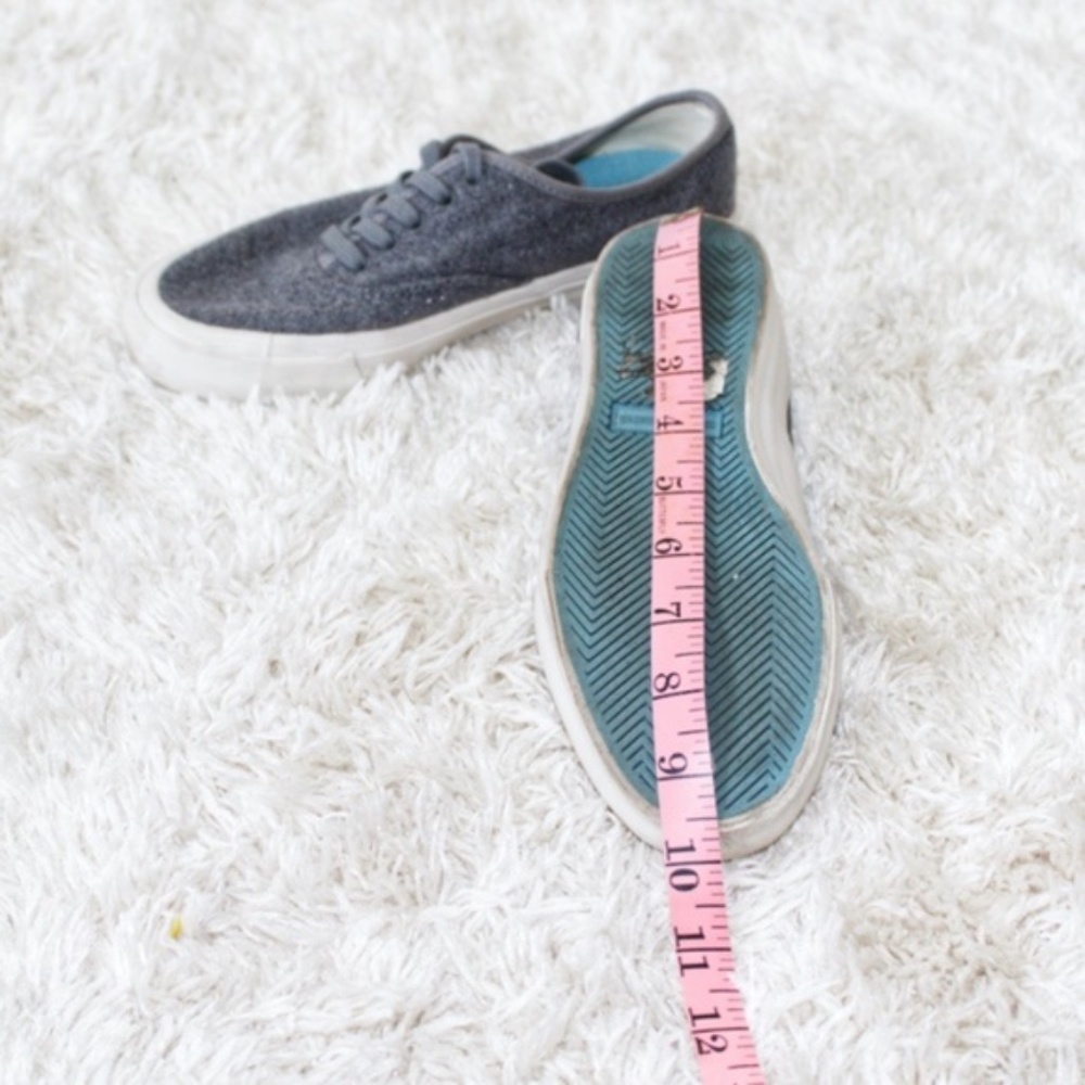 Seavees by J.Crew wool gray sneakers size 6 - Picture 7 of 9